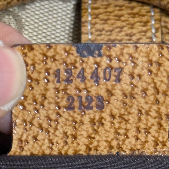 Gucci Tan and Brown Monogram Shoulder Bag - Picture 12 of 15